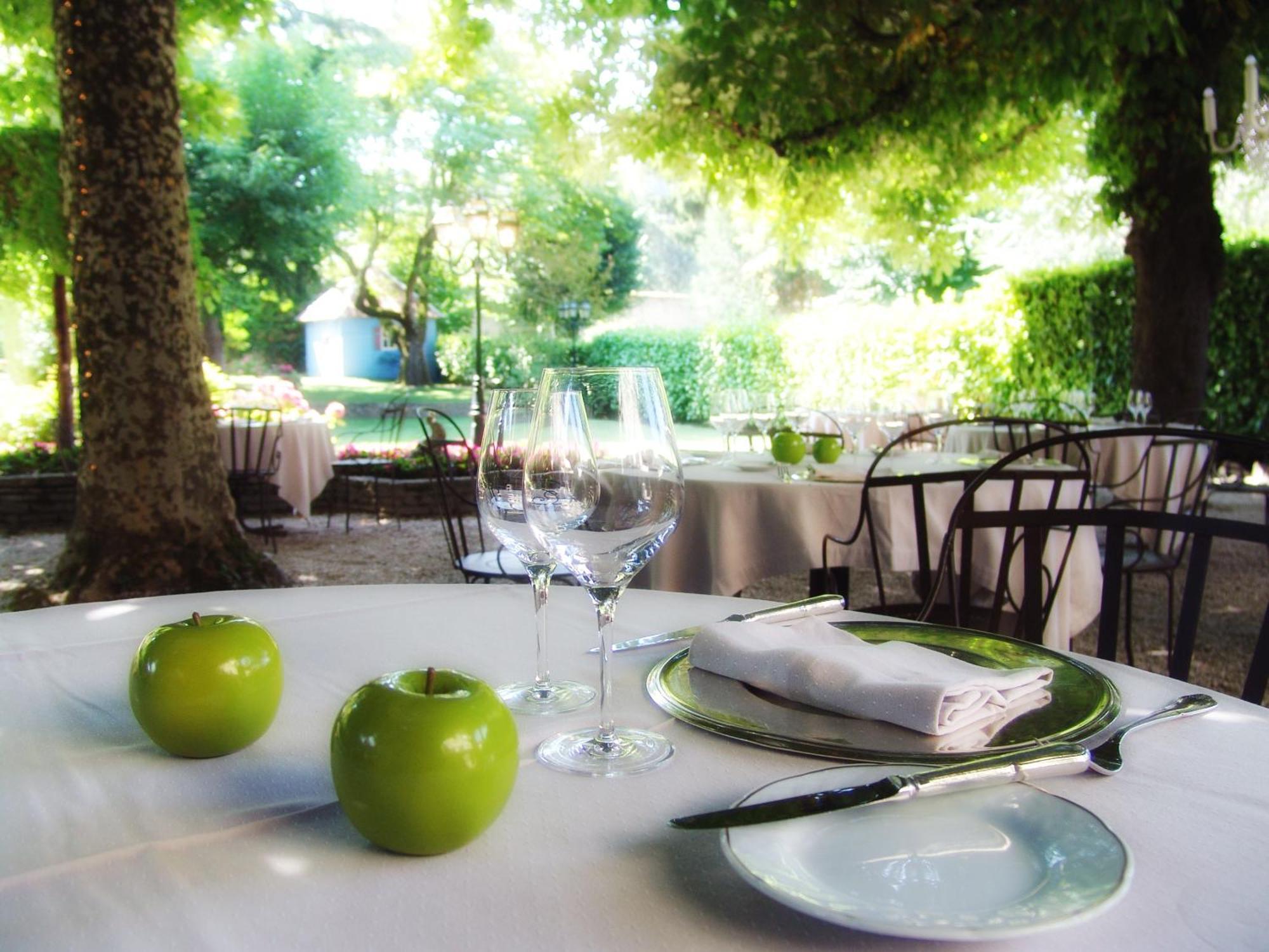 Hotel Restaurant Chavant Bresson  Екстер'єр фото