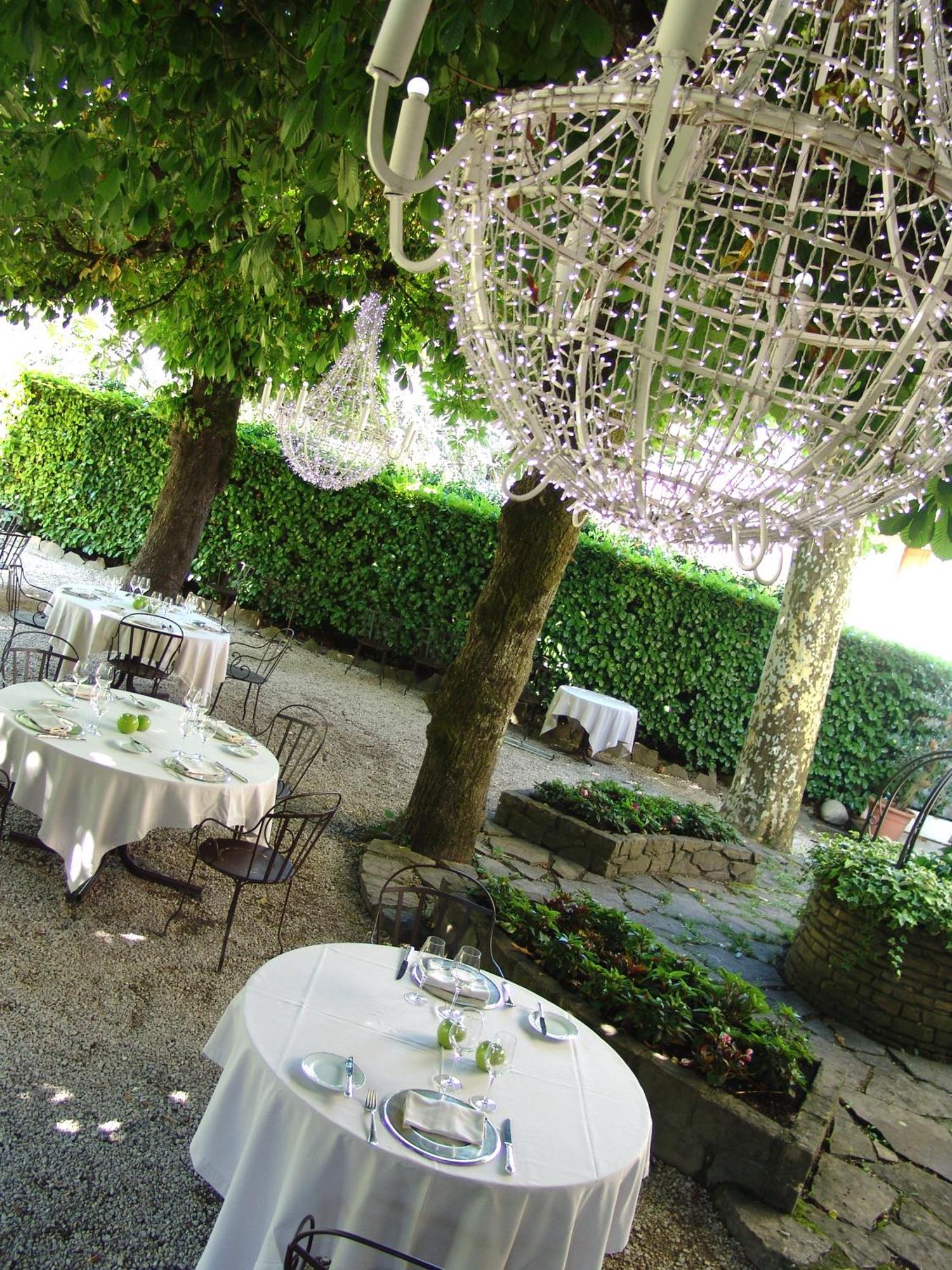 Hotel Restaurant Chavant Bresson  Екстер'єр фото